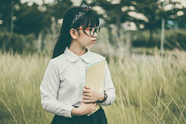 Comparing Costs and Value in Student Travel Insurance Plans