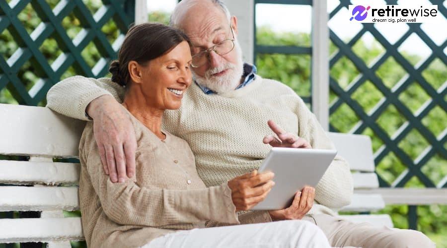 Empower Your Golden Years: Choosing the Right Plan for Peace of Mind